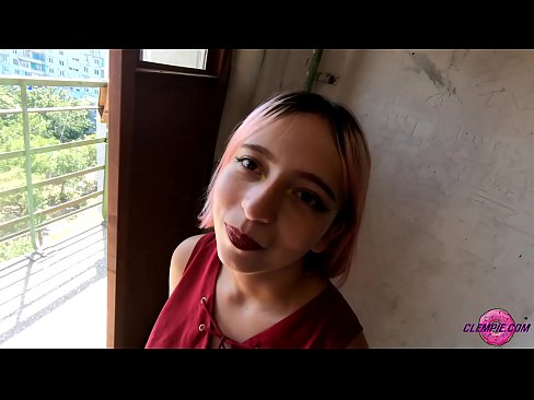 ❤️ Studentessa sensuale succhia uno sconosciuto nell'Outback - Sborra sulla sua faccia ️ Video di sesso al it.chengchengsm4.top ❌